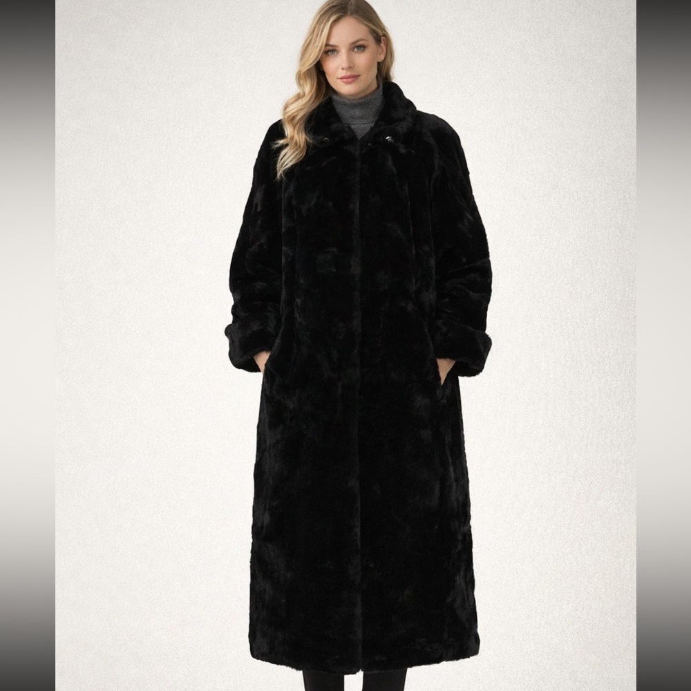 Vintage JH Collectibles Faux Fur Luxurious Knee Length Coat Size Small